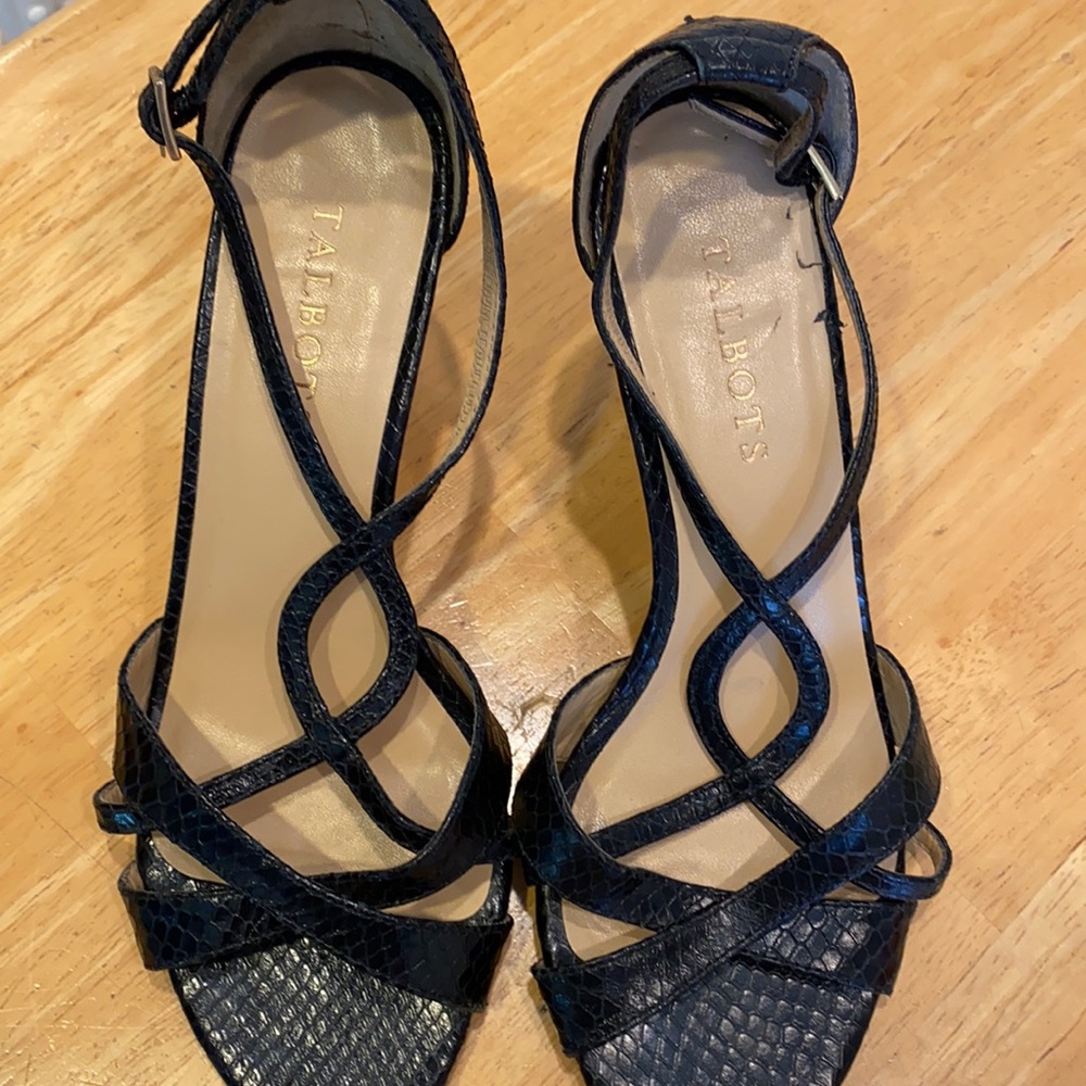 Talbots snakeskin kitten heels